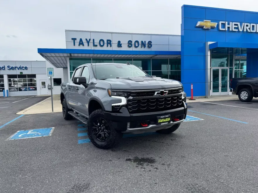 2024 Chevrolet Silverado 1500 ZR2 photo 1
