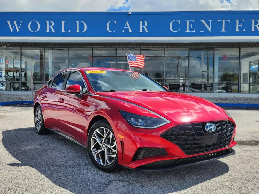 2021 Hyundai Sonata SEL photo 1