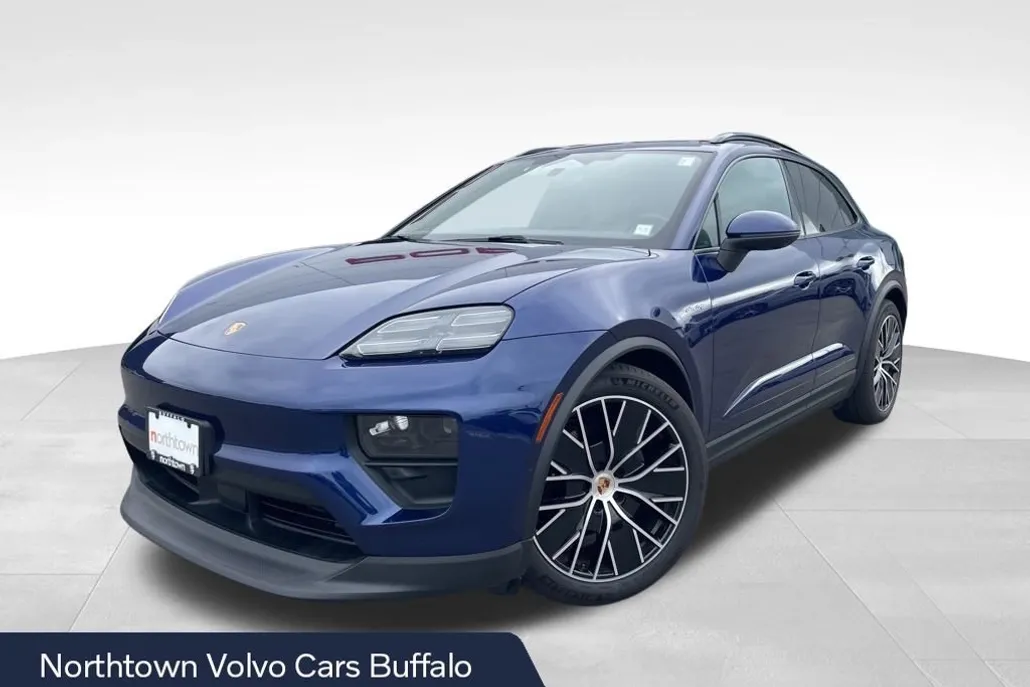 2025 Porsche Macan Electric 4 photo 1