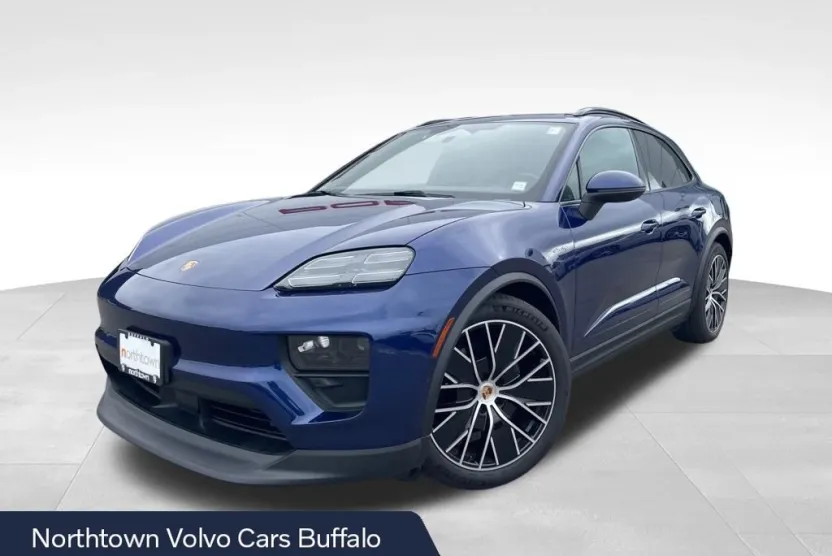 2025 Porsche Macan Electric 4 photo 1