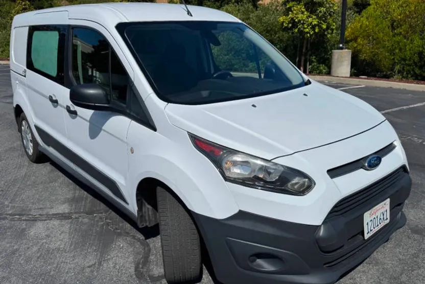 2015 Ford Transit Connect XL photo 1
