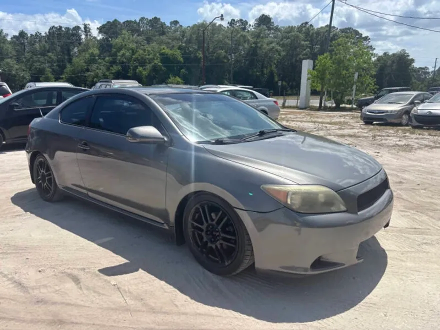 2005 Scion tC photo 1