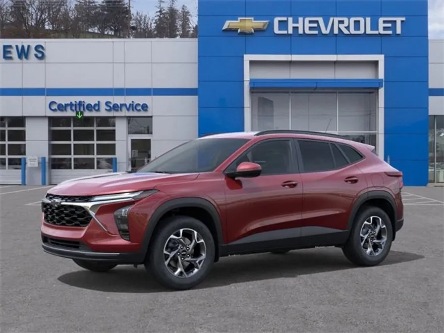 2025 Chevrolet Trax LT photo 1