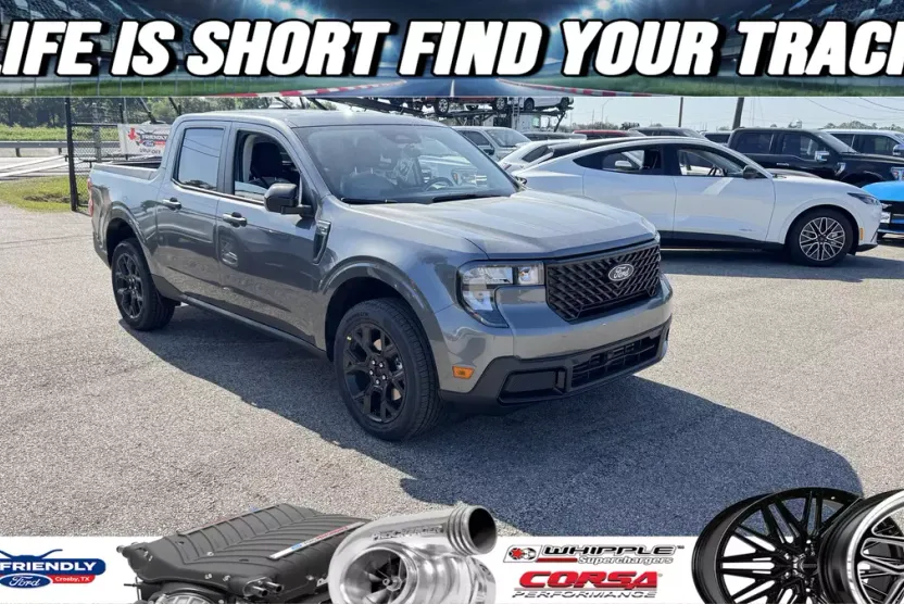 2025 Ford Maverick XLT photo 1