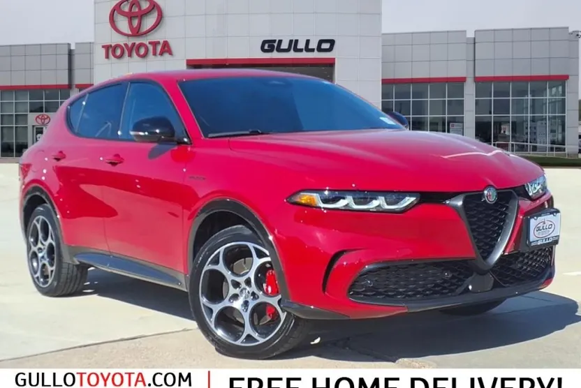 2024 Alfa Romeo Tonale Veloce photo 1