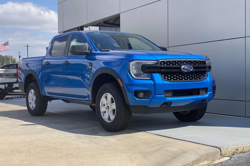 2025 Ford Ranger XL photo 1