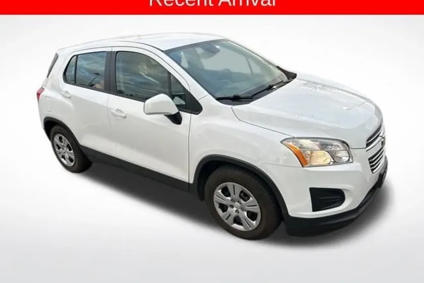 2016 Chevrolet Trax LS photo 1