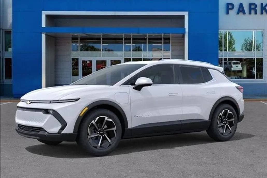 2026 Chevrolet Equinox EV 1LT photo 1