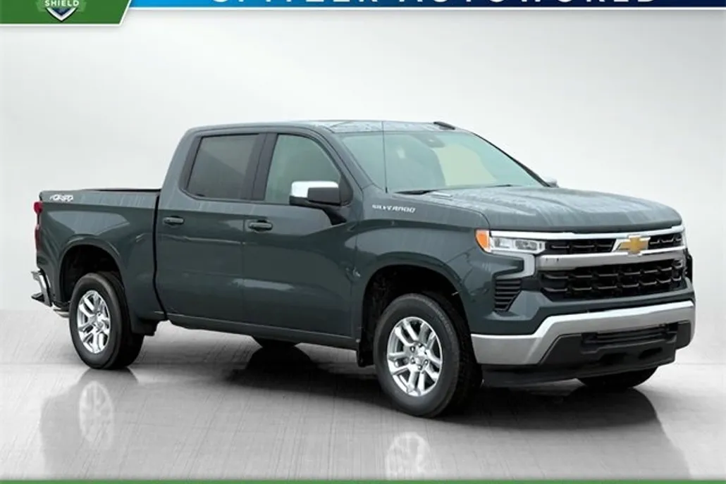 2025 Chevrolet Silverado 1500 LT photo 1