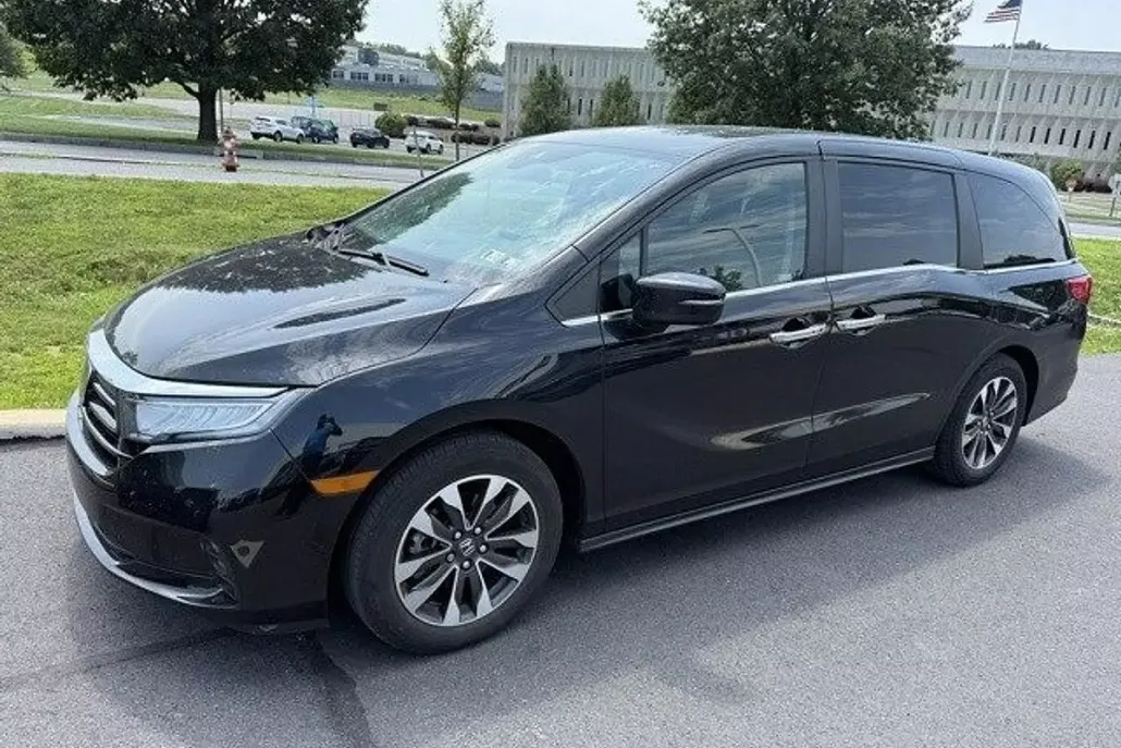 2024 Honda Odyssey EX-L photo 1