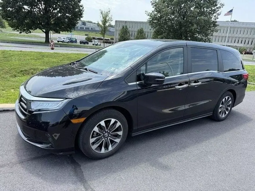 2024 Honda Odyssey EX-L photo 1