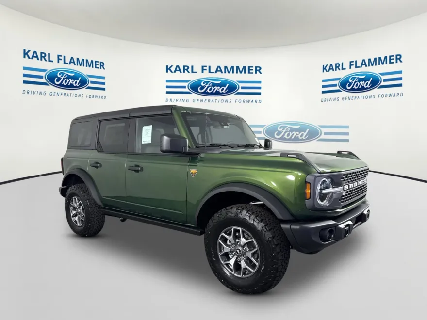 2025 Ford Bronco Badlands photo 1