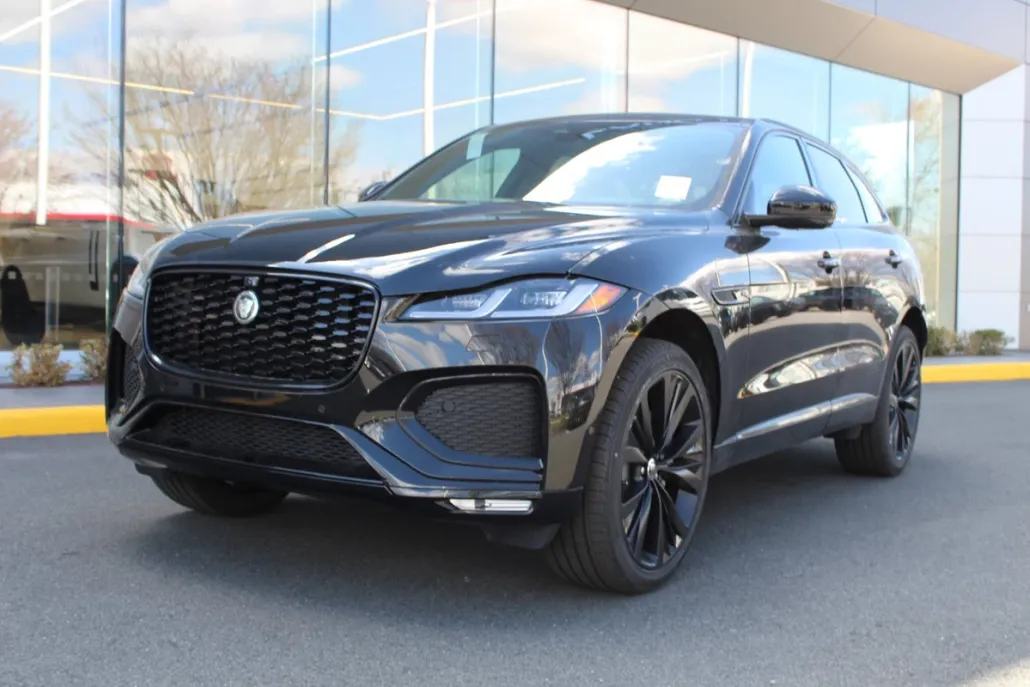 2026 Jaguar F-PACE P250 R-Dynamic S photo 1