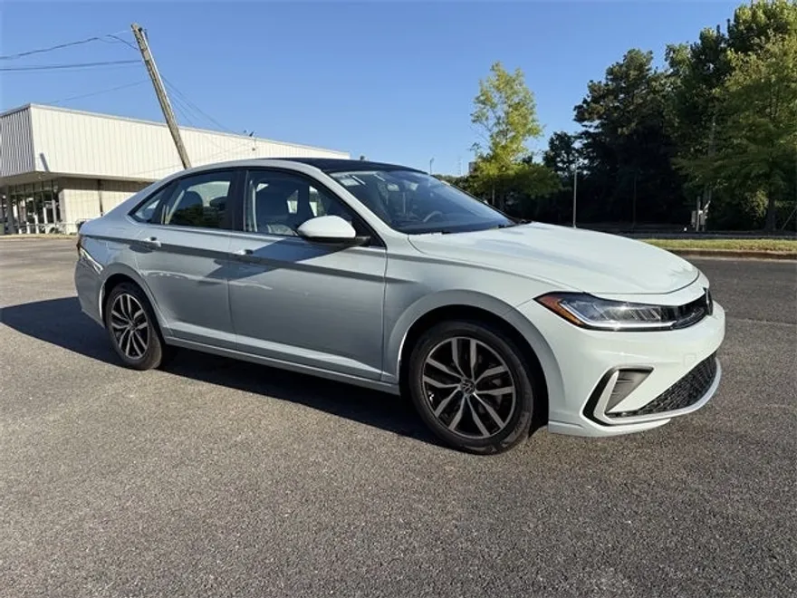 2025 Volkswagen Jetta 1.5T SE photo 1