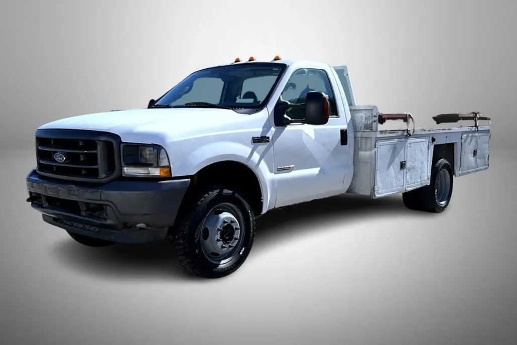 2004 Ford F-550 XL photo 1