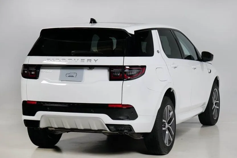 2025 Land Rover Discovery Sport S photo 1