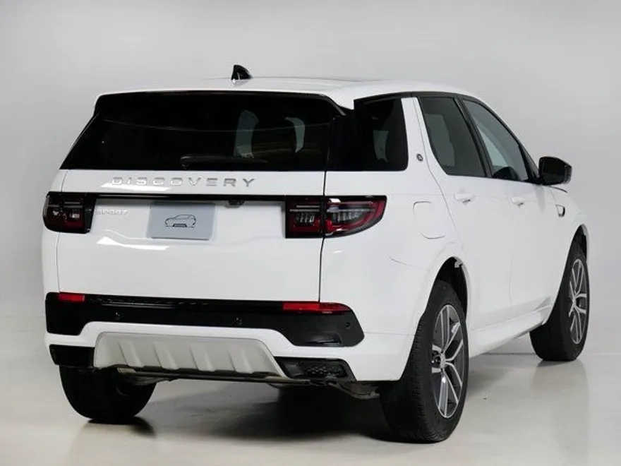 2025 Land Rover Discovery Sport S photo 1