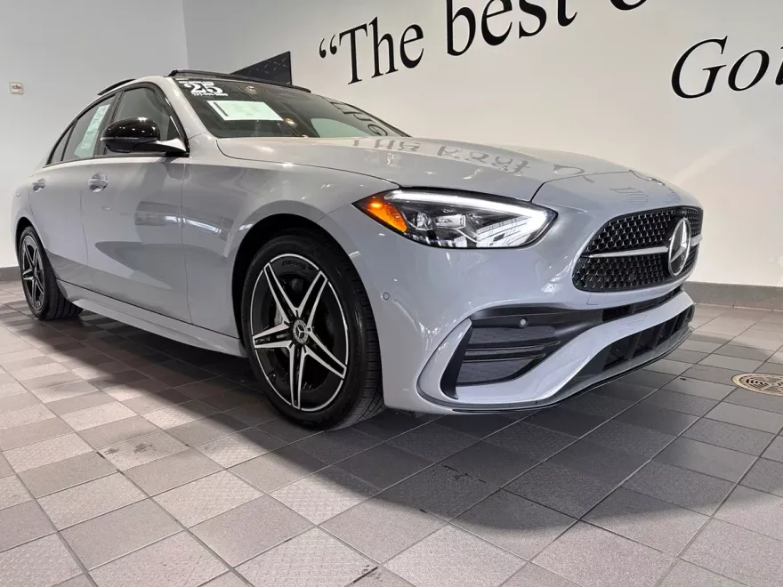 2025 Mercedes Benz C 300 4MATIC AMG photo 1