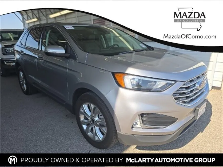 2024 Ford Edge Titanium photo 1