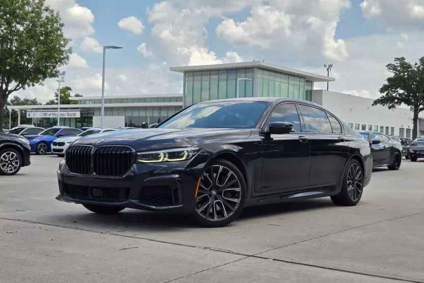 2022 Bmw 750i xDrive Sedan photo 1