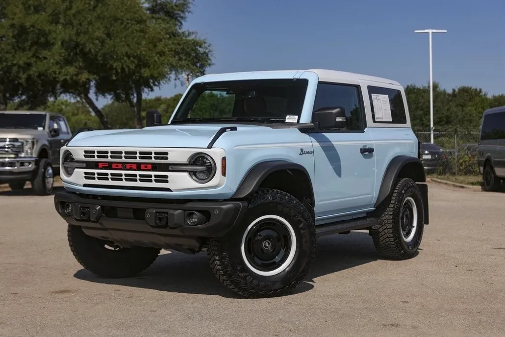 2024 Ford Bronco Heritage Limited First Edition photo 1