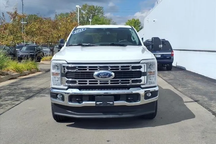 2023 Ford F-250 XLT photo 1