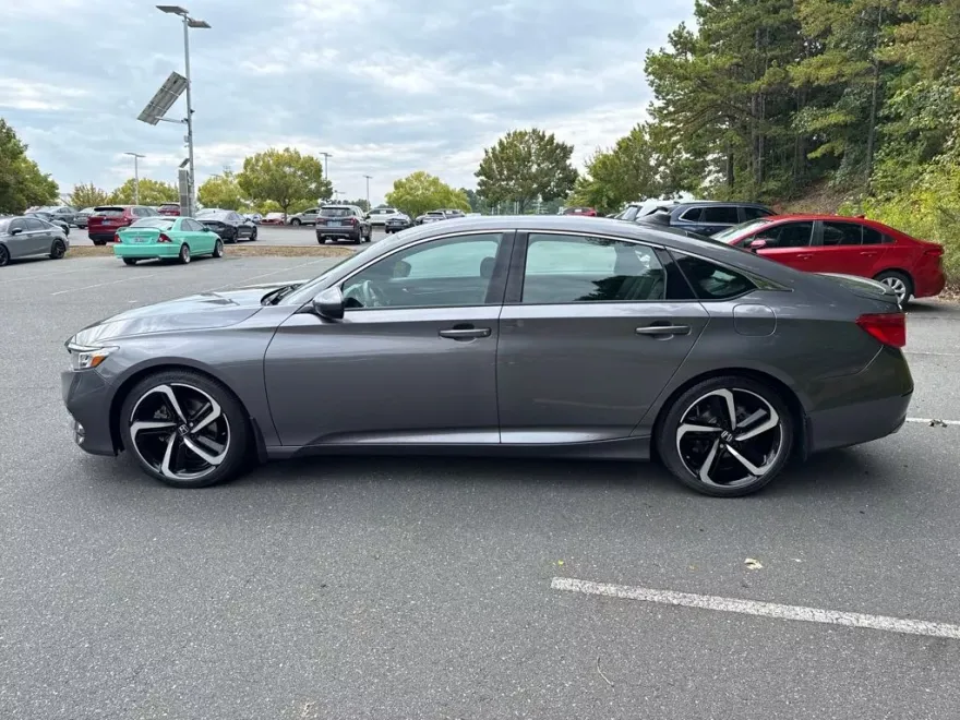 2019 Honda Accord Sport 1.5T photo 1
