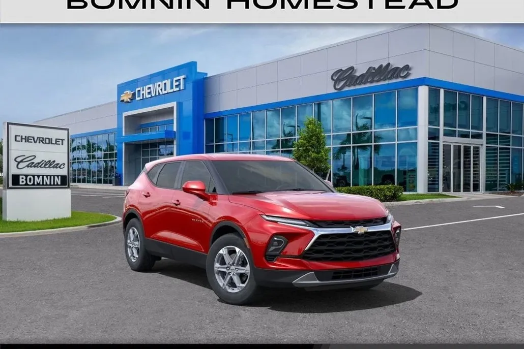 2025 Chevrolet Blazer 2LT photo 1