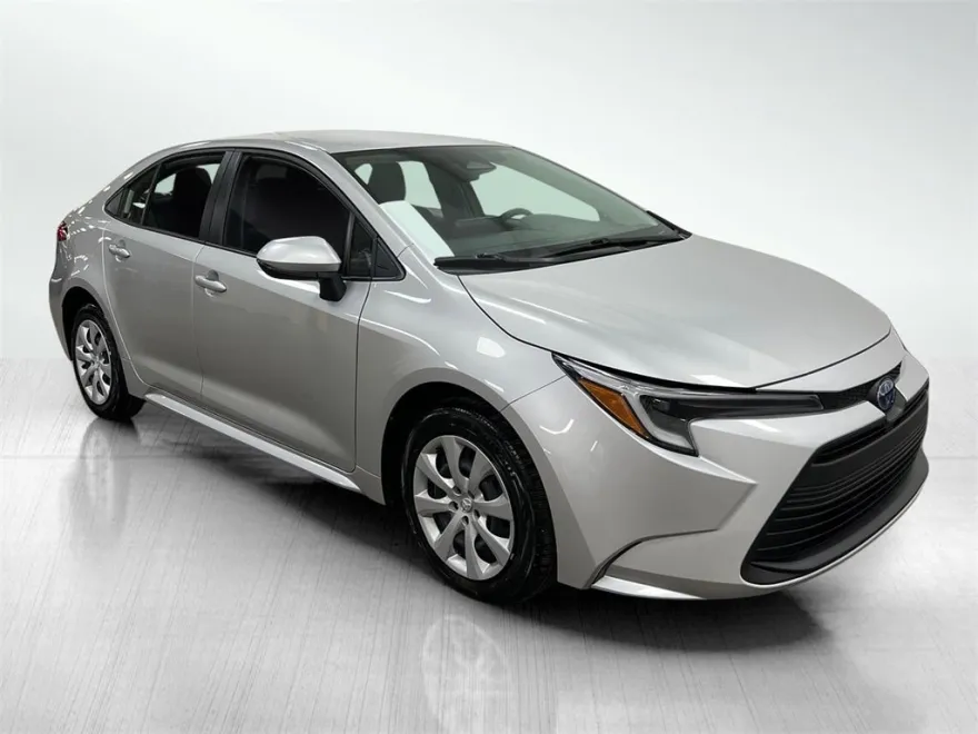 2025 Toyota Corolla Hybrid LE photo 1