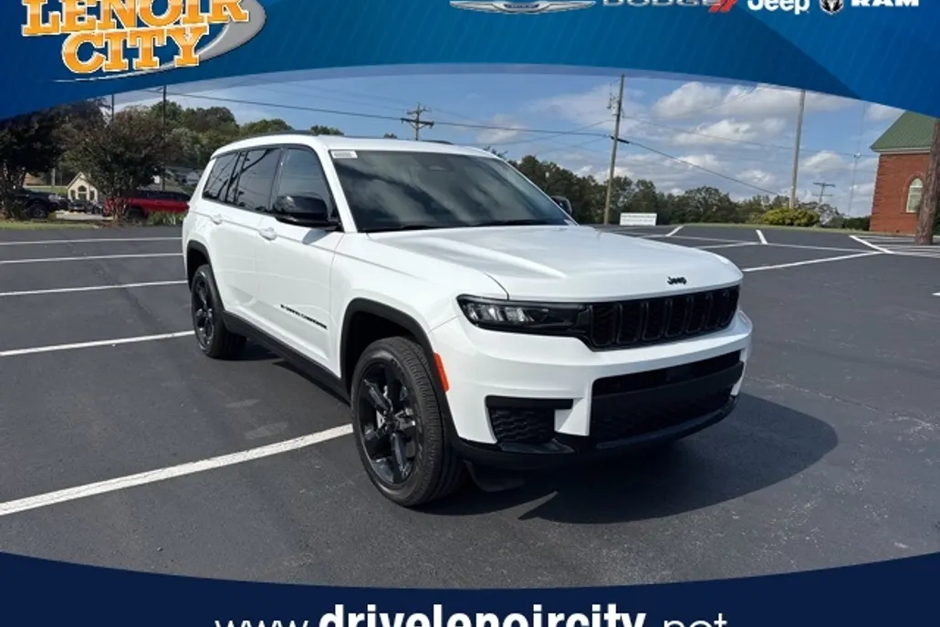 2025 Jeep Grand Cherokee Altitude photo 1