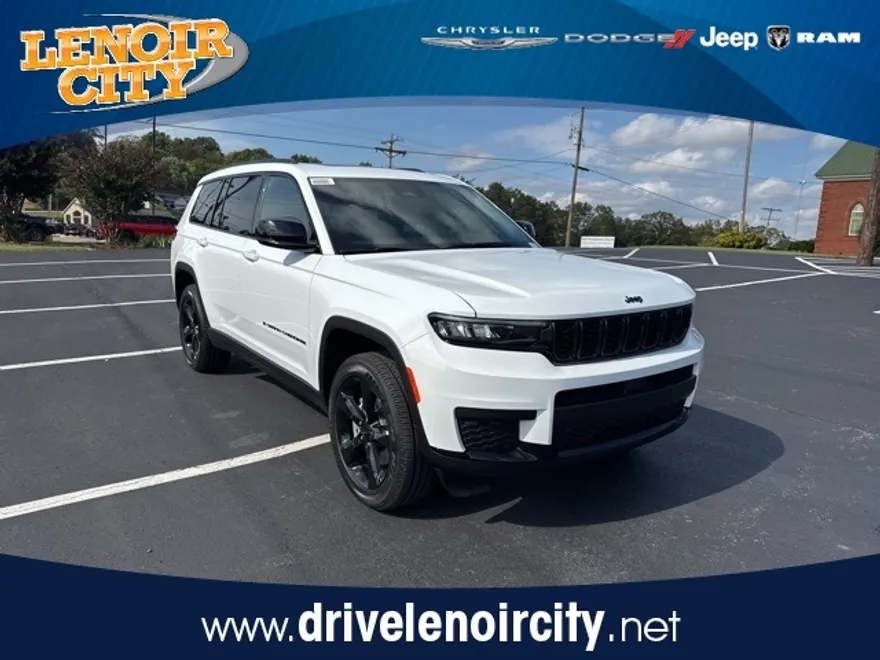 2025 Jeep Grand Cherokee Altitude photo 1