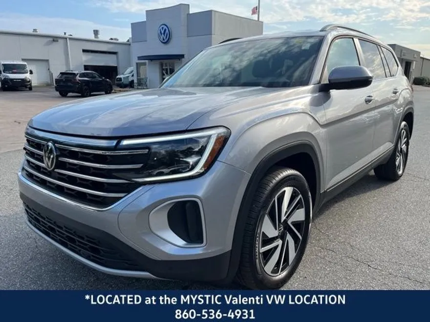 2024 Volkswagen Atlas SE Technology photo 1