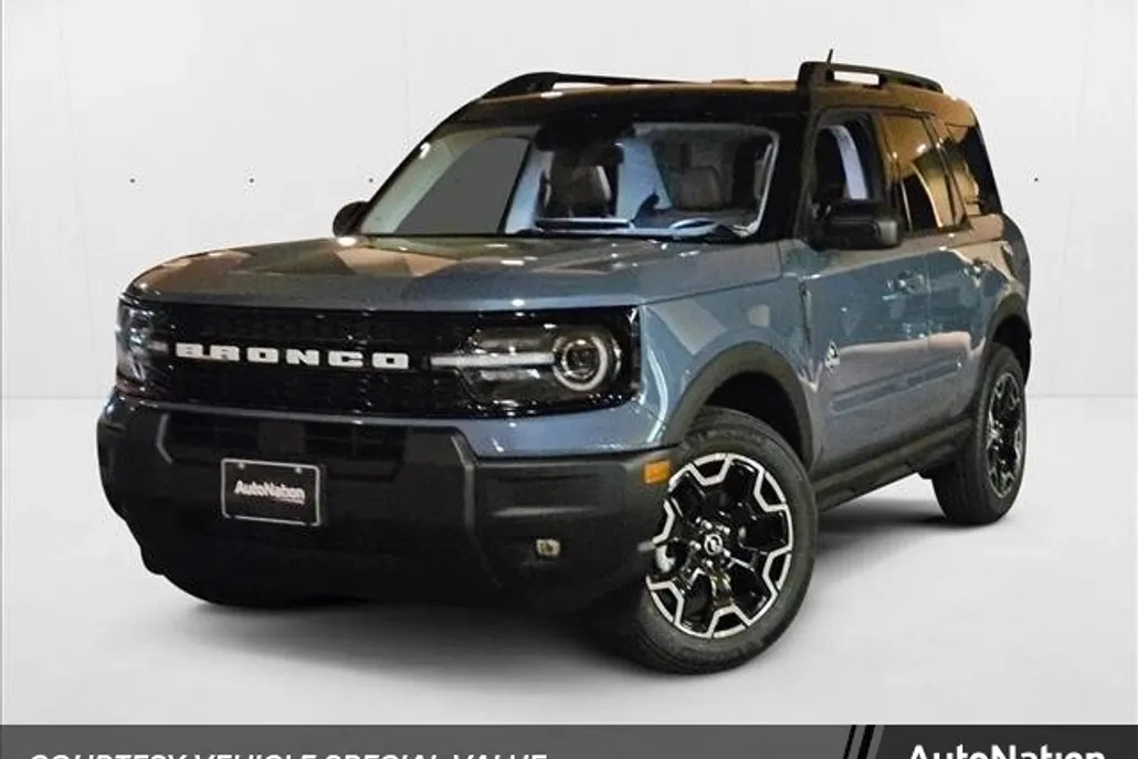 2025 Ford Bronco Sport Outer Banks photo 1