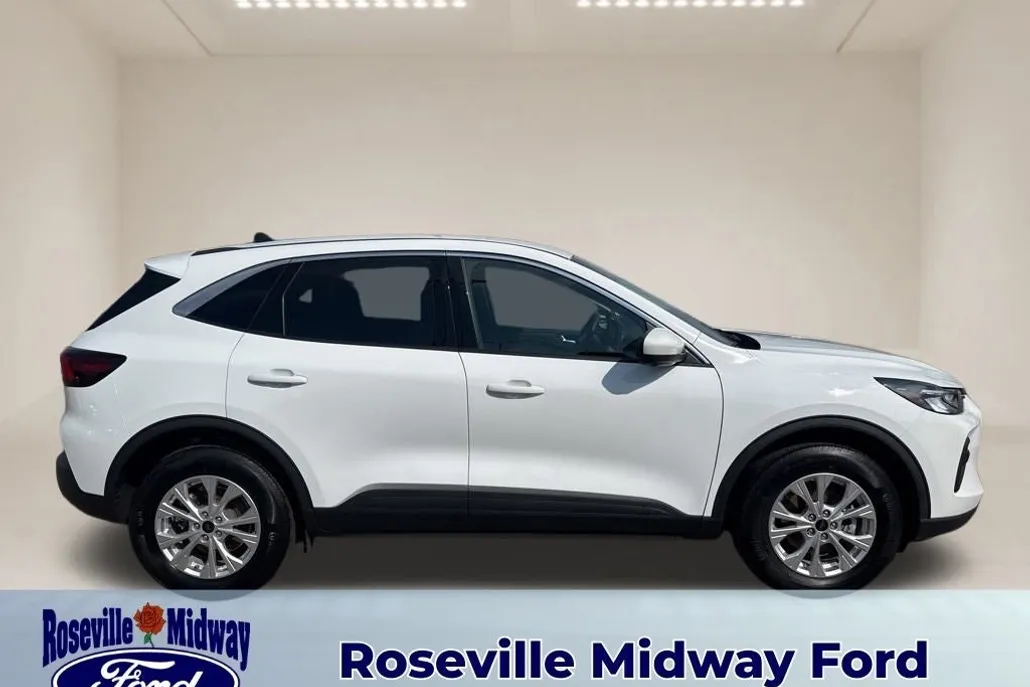 2023 Ford Escape Active photo 1