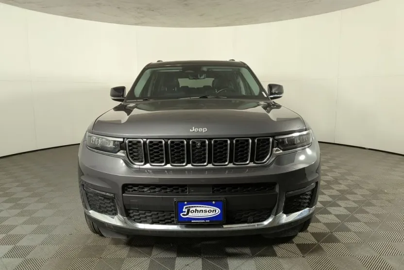 2022 Jeep Grand Cherokee Limited photo 1