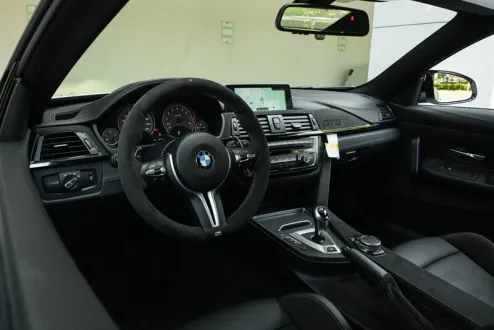 2016 Bmw M4 GTS photo 2