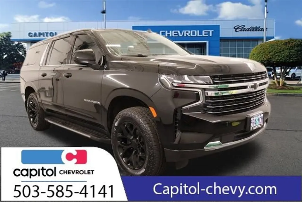 2021 Chevrolet Suburban LT photo 1