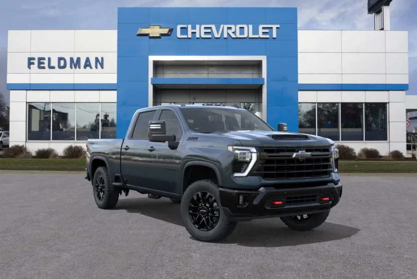 2025 Chevrolet Silverado 2500HD LT photo 1