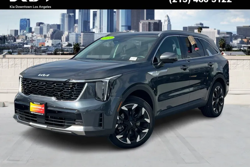 2024 Kia Sorento SX photo 1