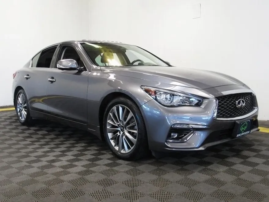 2022 Infiniti Q50 LUXE AWD photo 1