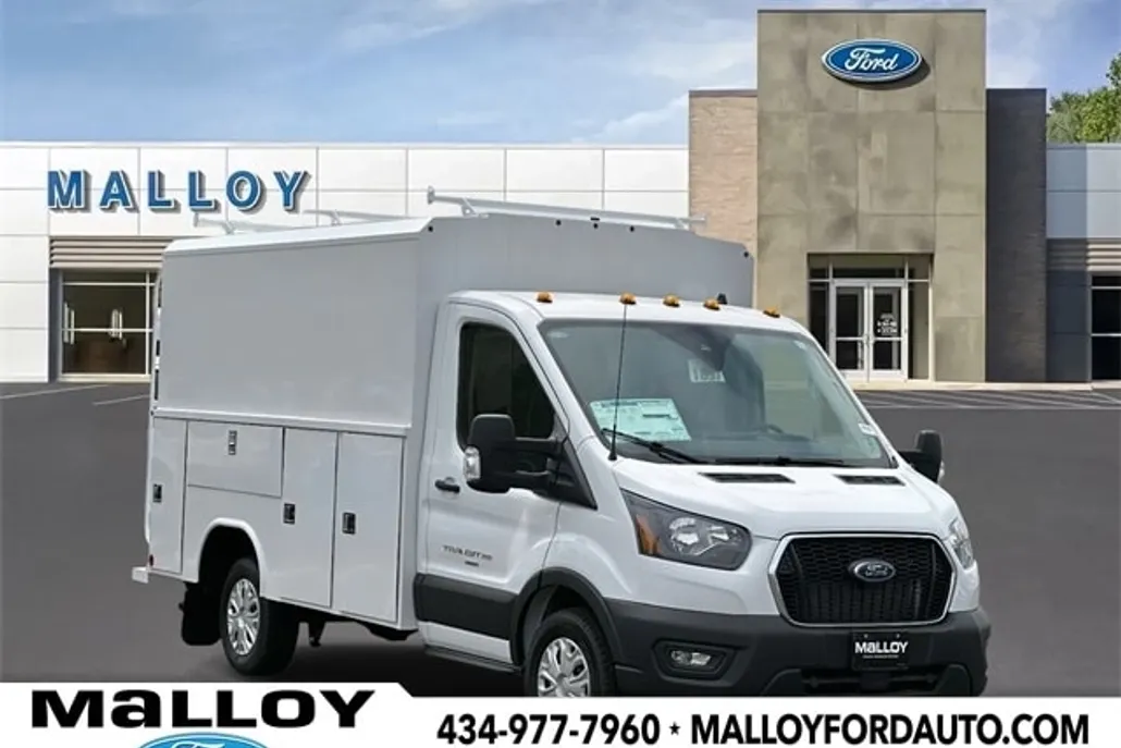 2024 Ford Transit Chassis Cutaway photo 1
