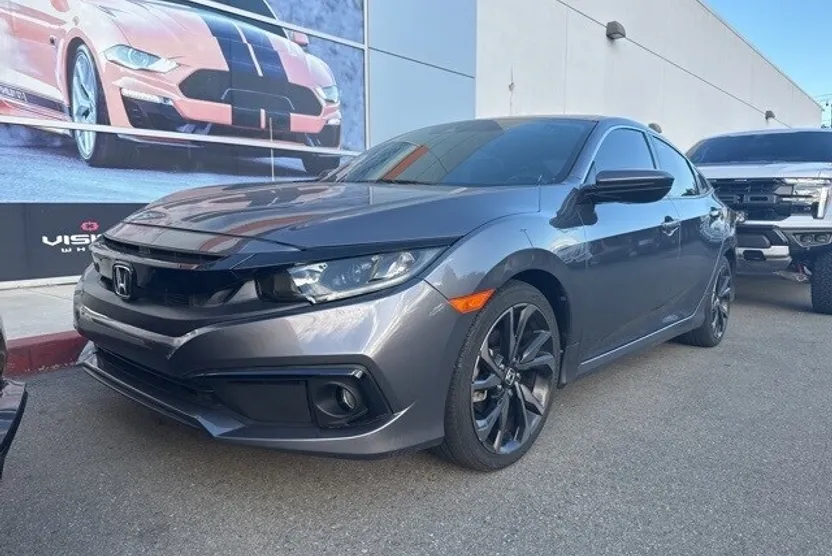 2020 Honda Civic Sport photo 1