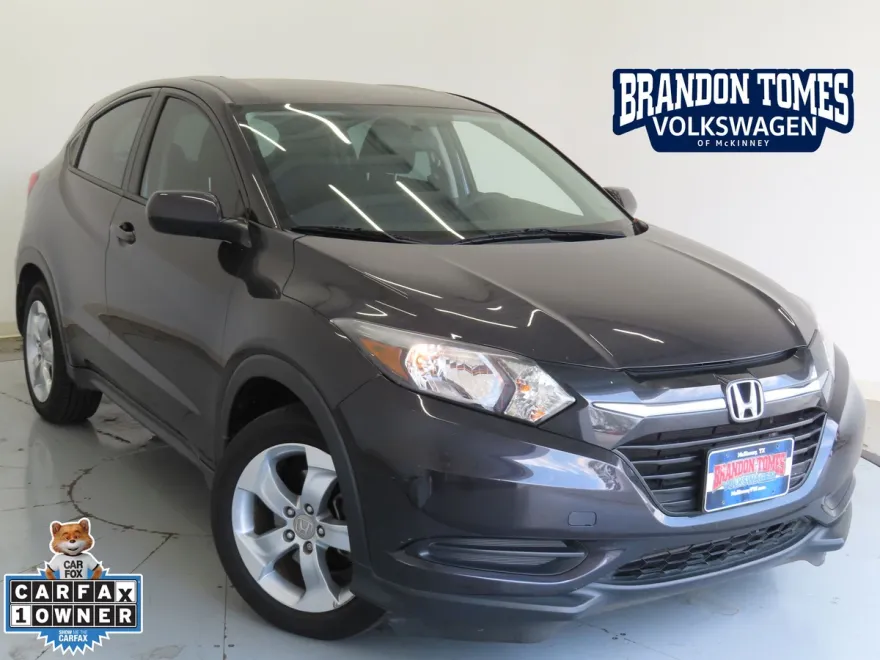 2016 Honda HR-V LX photo 1