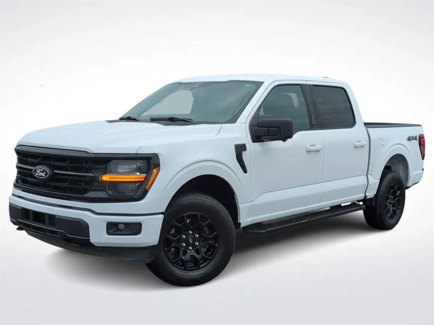2024 Ford F-150 XLT photo 1