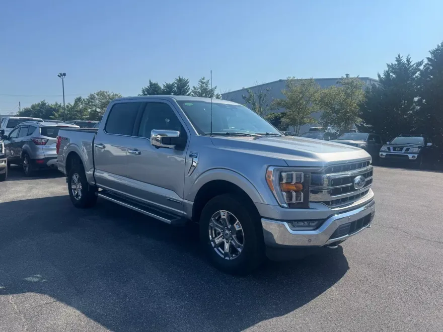 2023 Ford F-150 Lariat photo 1
