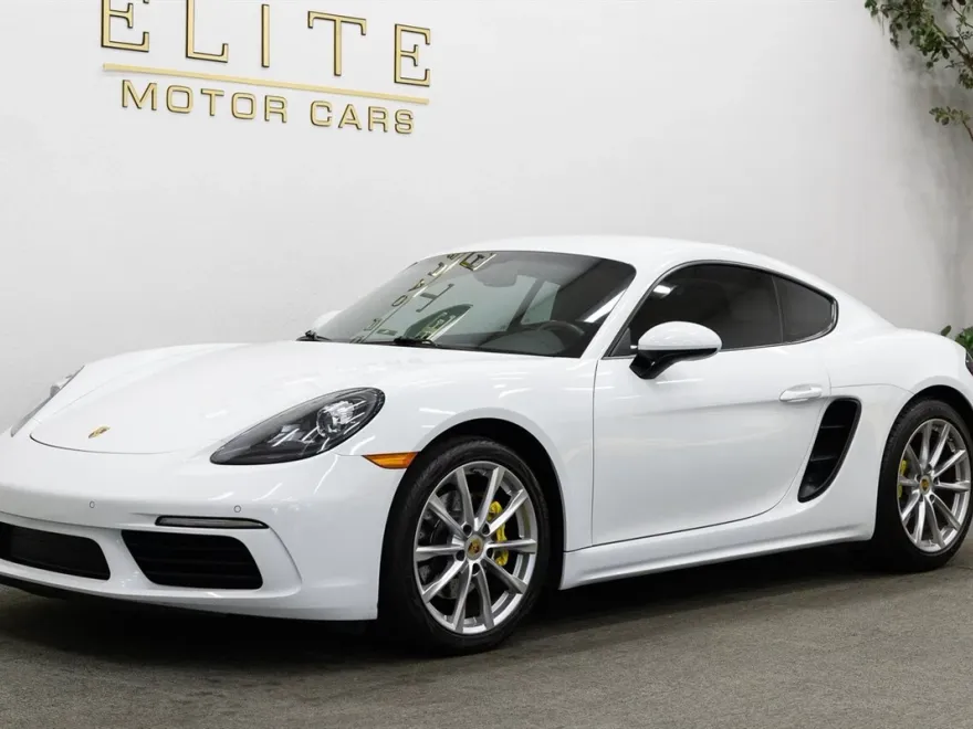 2018 Porsche Cayman photo 1
