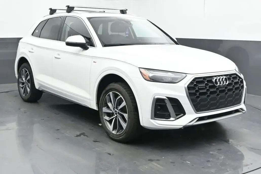 2023 Audi Q5 45 S line Premium photo 1
