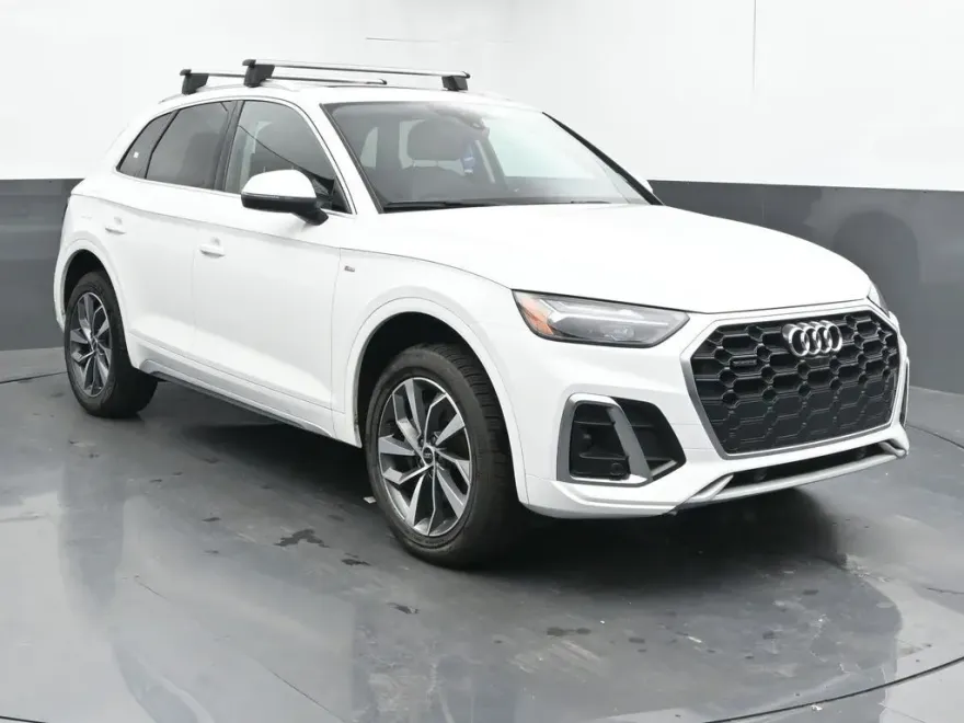 2023 Audi Q5 45 S line Premium photo 1
