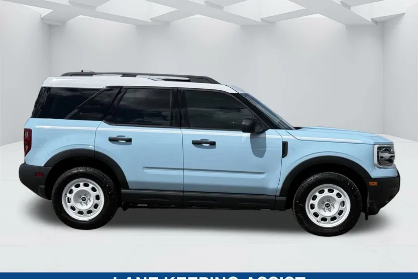 2025 Ford Bronco Sport Heritage photo 1