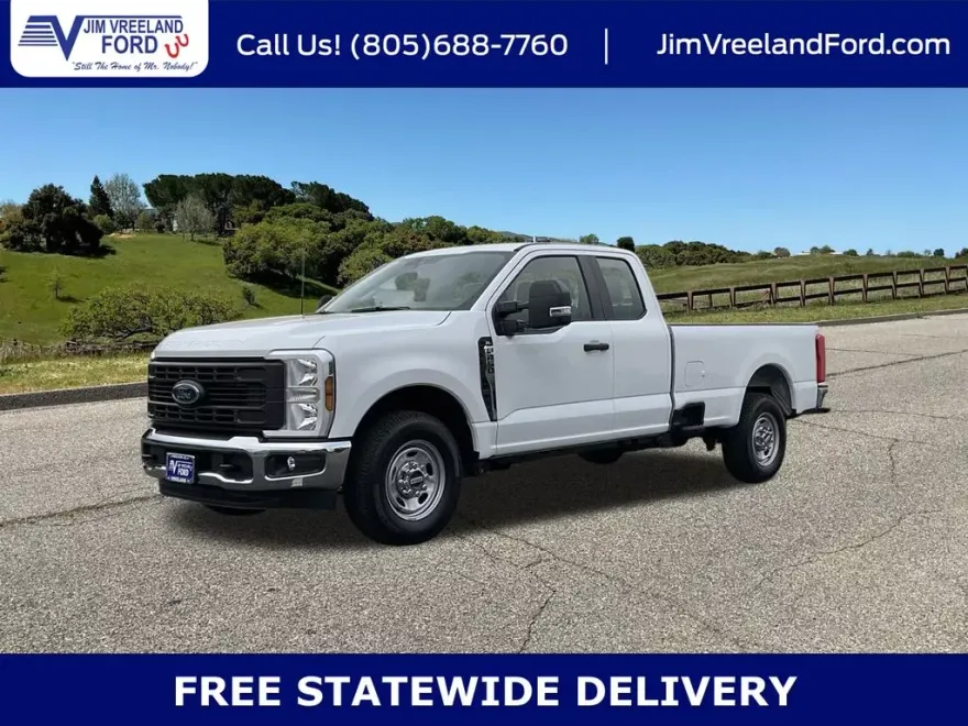 2025 Ford F-250 photo 1